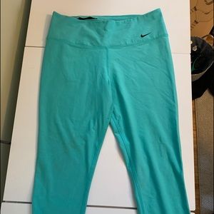 Nike Capri leggings